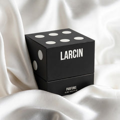 Roll for Her perfume discovery set — Larcin